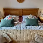 Guest house Izerska Goscinne 3*