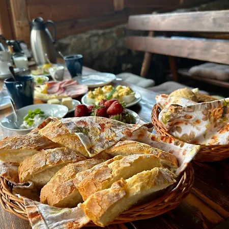 Izerska Goscinne Gasthof 3*